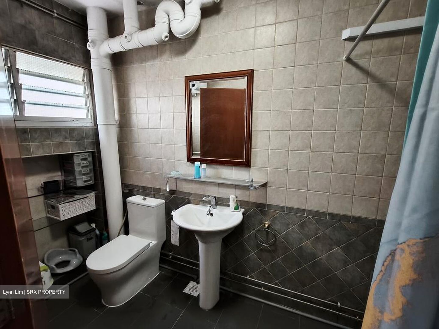 Blk 240 Pasir Ris Street 21 (Pasir Ris), HDB Executive #519265441